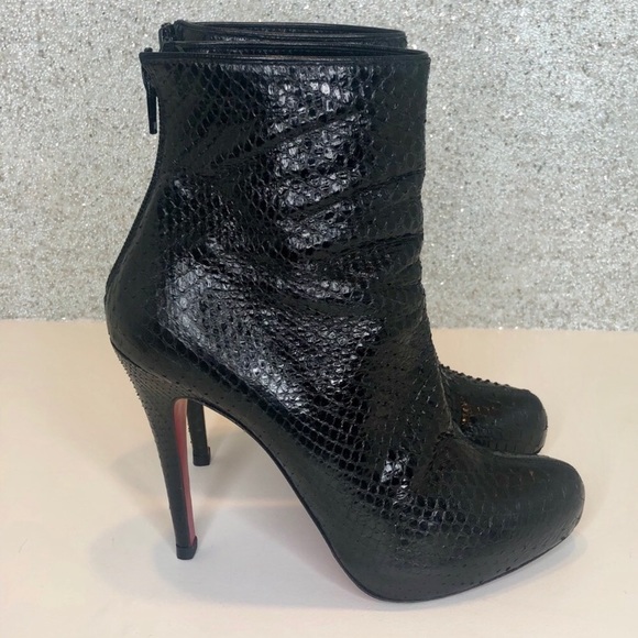 👠SOLD👠 Louboutin Black python Ankle Boots Bootie - Picture 3 of 8